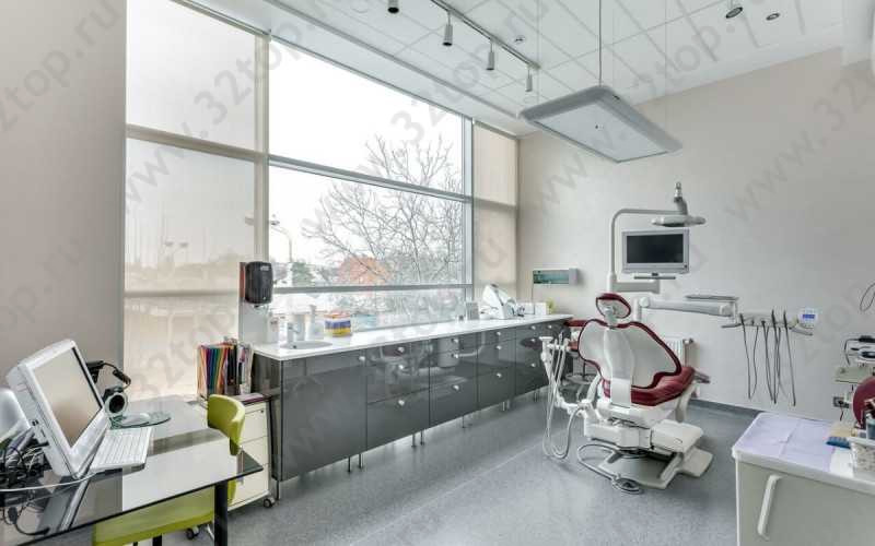 Стоматологическая клиника СТОМКА на Стачки